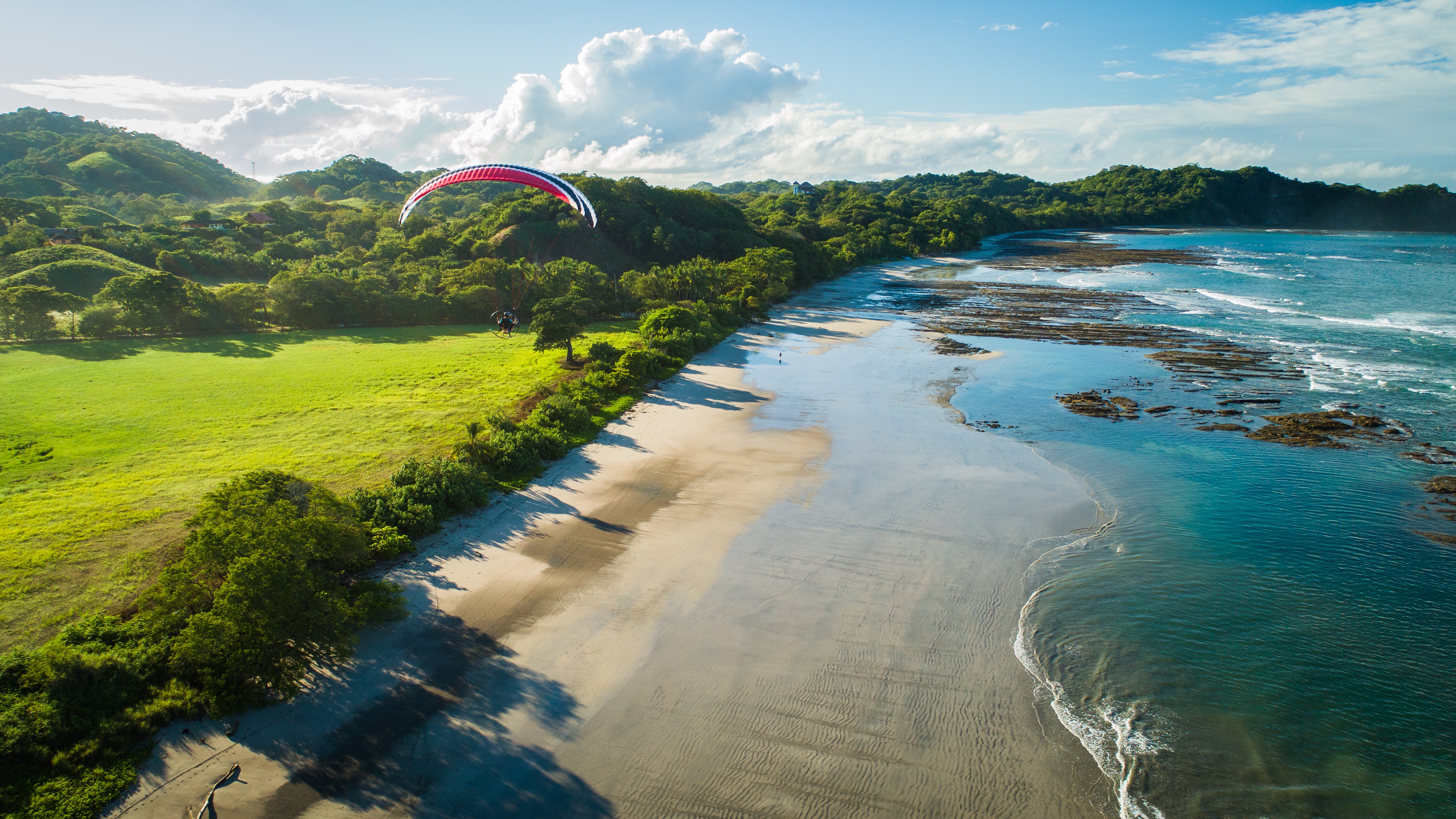 NP #15: Flying around Playa Guiones and Nosara with Harry from Surf Simply Img 0904